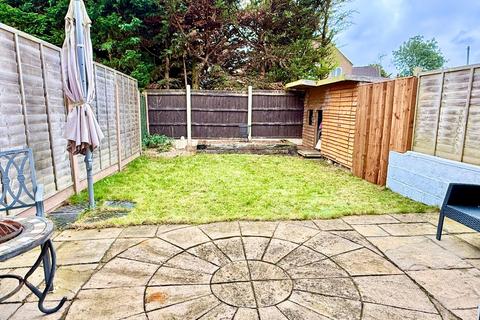 3 bedroom terraced house for sale, Long Eights, Tewkesbury GL20