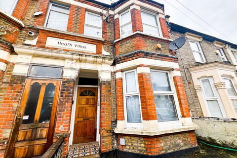 1 bedroom ground floor flat to rent, Meanley Road, London, E12