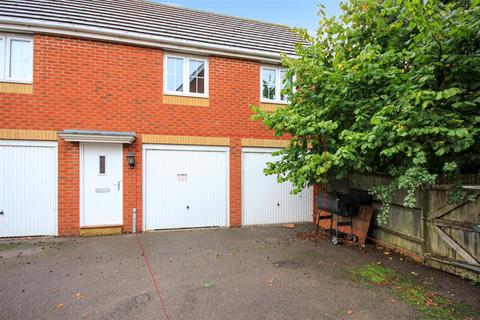 4 bedroom semi-detached house for sale, Regency Court, Rushden NN10