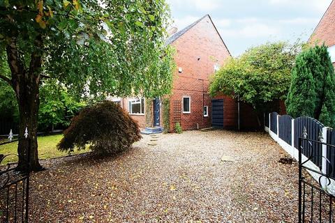 3 bedroom semi-detached house for sale, Kent Avenue, Rawmarsh, Rotherham