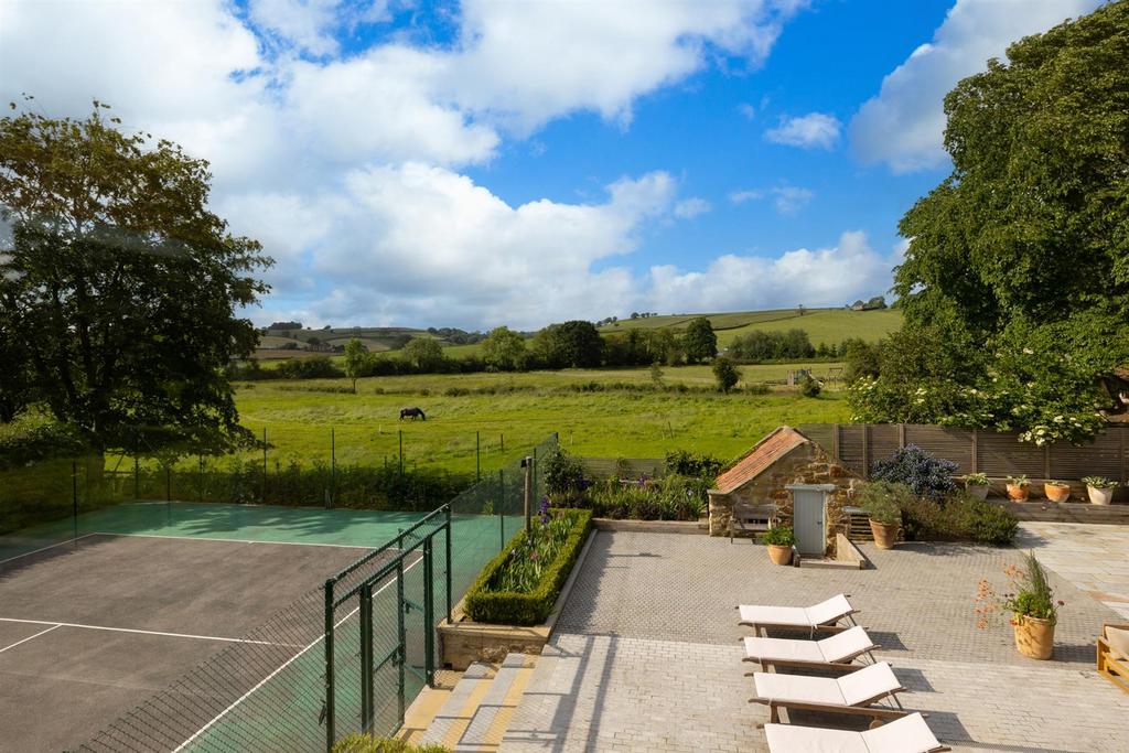 Tennis Court &amp; Terrace