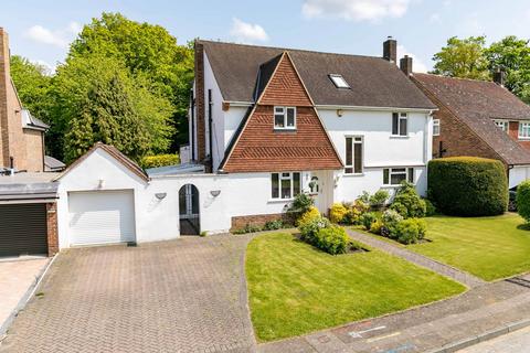 5 bedroom detached house for sale, Orde Close, Crawley RH10