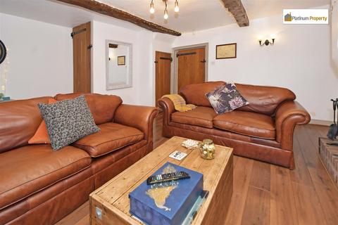 5 Cheadle Road, Forsbrook, Stoke-on-trent, ST11 9BX