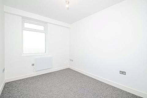 1 bedroom apartment for sale, Edison House, 16-18 Winchester Road, Basingstoke, Hampshire, RG21