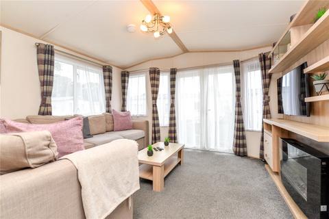 3 bedroom park home for sale, Sycamore, Bashley Caravan Park, Sway Road, New Milton, BH25