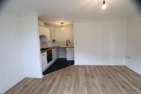 2 bedroom flat to rent, Bridge Road, Walsall