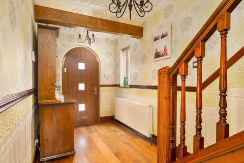 52 King Street, Drighlington, Bradford, BD11 1EL