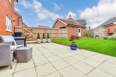 4 bedroom detached house for sale, Millstone Road, Headcorn, Ashford, Kent