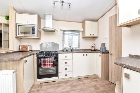 2 bedroom park home for sale, Sycamore, Bashley Caravan Park, Sway Road, New Milton, BH25