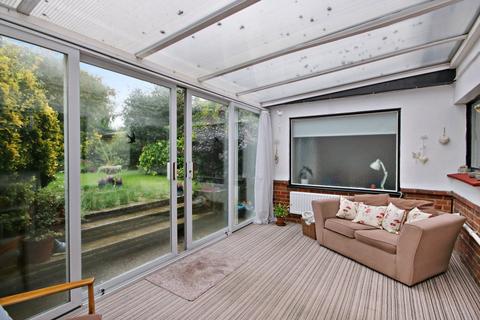 44 Buckhurst Way, East Grinstead, RH19 2AJ