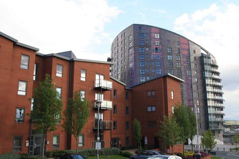 2 bedroom flat to rent, Bouverie Court, Leeds, West Yorkshire, LS9