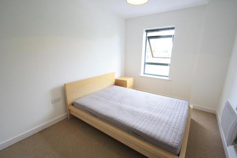 2 bedroom flat to rent, Bouverie Court, Leeds, West Yorkshire, LS9