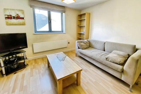 undefined, City Walk, Leeds, West Yorkshire, LS11