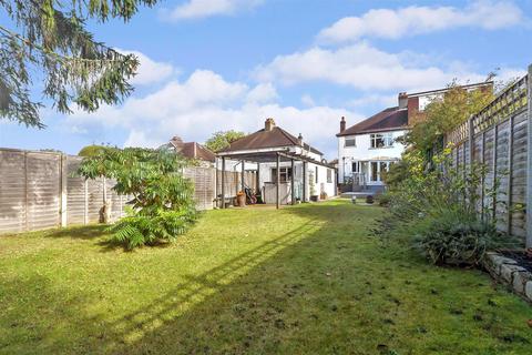 3 bedroom semi-detached house for sale, Commonfield Road, Banstead, Surrey