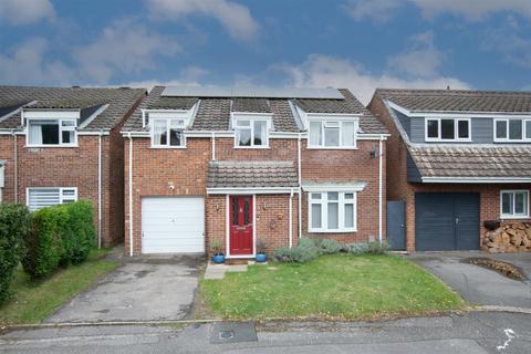 5 bedroom detached house for sale, Hawker Close, Wimborne