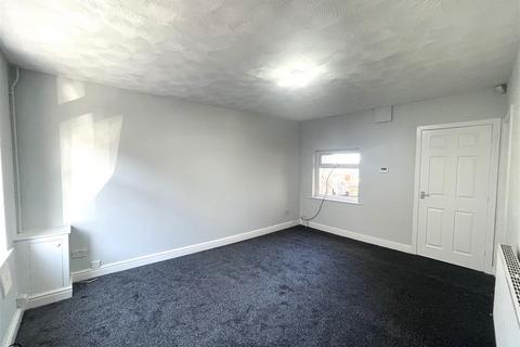 3 bedroom terraced house to rent, Cardwell Street, Stoke-on-Trent ST1