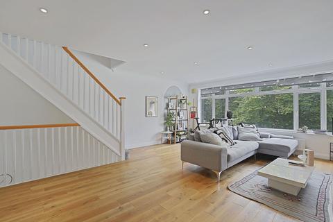 4 bedroom end of terrace house for sale, Ardmore Lane, Buckhurst Hill, IG9