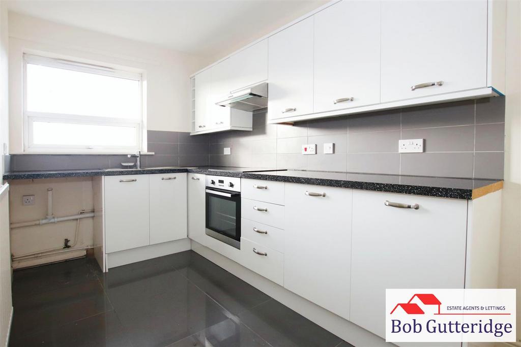 Fitted kitchen