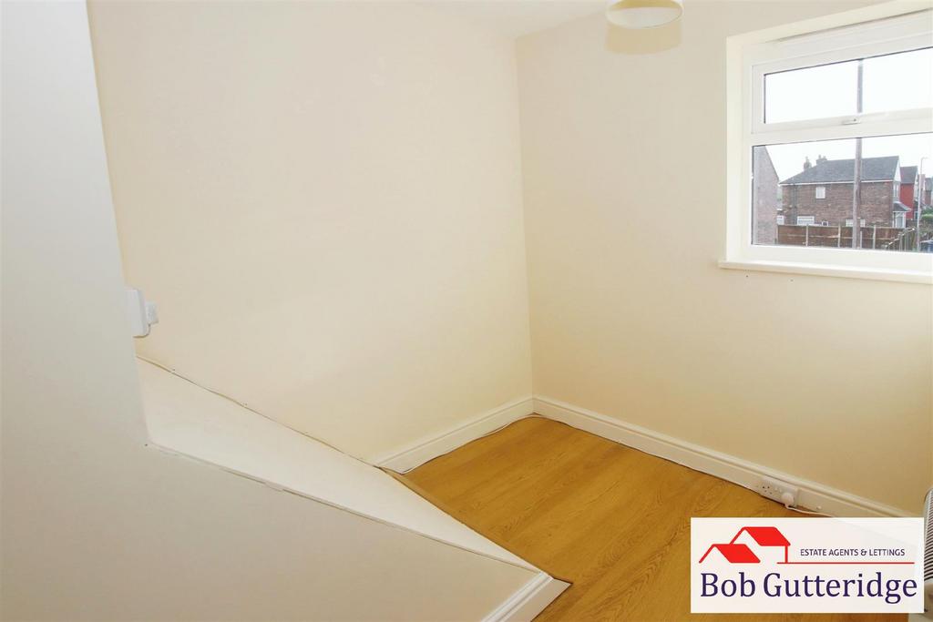 Box room / home office
