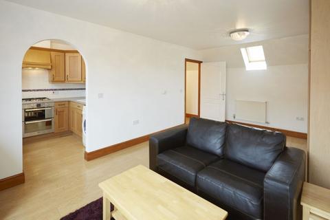 Studio to rent, Wheeler Crescent, Easton NR9