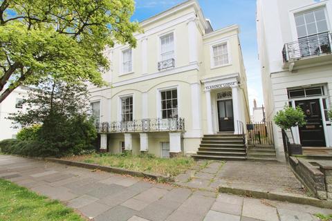 Flat 2, Clarence Lodge Clarence Square, Cheltenham, GL50 4JN