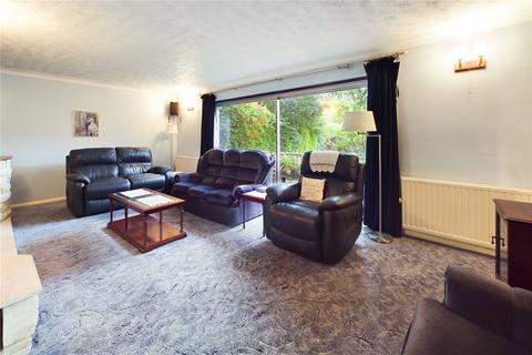 4 bedroom bungalow for sale, Broadlayings, Woolton Hill, Newbury, Hampshire, RG20