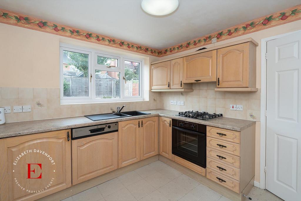 Lyttleton Close, Morrisons Estate 3 bed detached house for sale £350,000