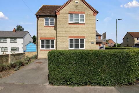 4 bedroom detached house for sale, Minster Close, Cheltenham GL52