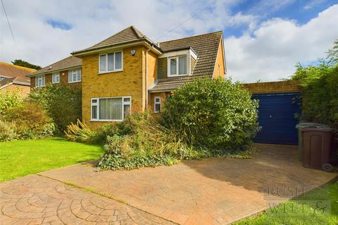 3 bedroom detached house for sale, Elphinstone Road, Hastings