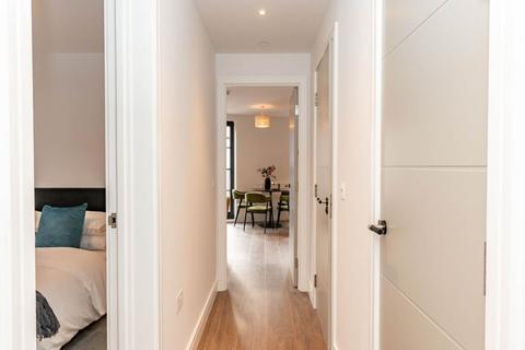 2 bedroom apartment for sale, Henderson Place, New Town, Edinburgh