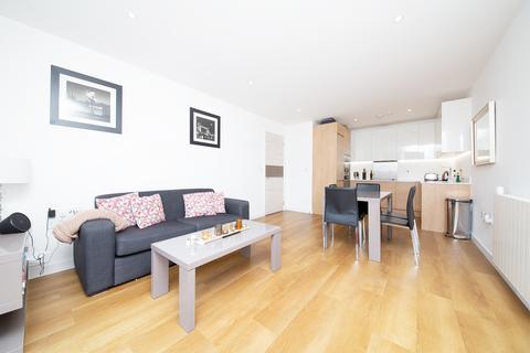 3 bedroom apartment to rent, Endeavour House, London SE16