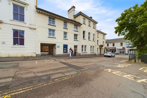 2 bedroom flat for sale, Horsefair, Banbury OX16