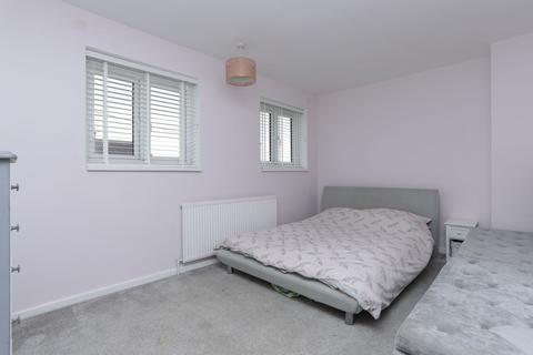 7 Herne Drive, Greenhill, Herne Bay, CT6 7SJ