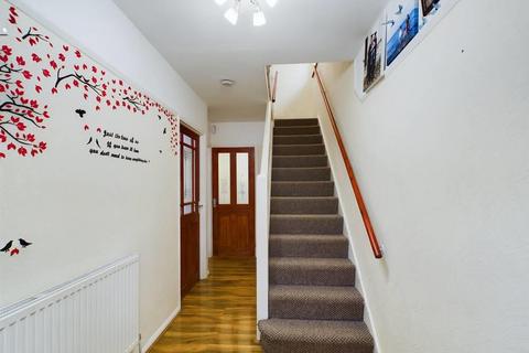 3 bedroom house for sale, Guysfield Drive, Rainham