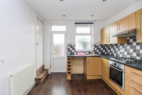 2 bedroom terraced house for sale, Normanton Street, Horbury WF4