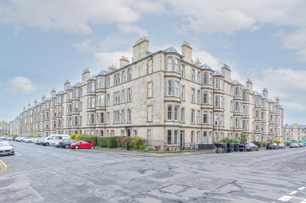 30, Learmonth Grove, Edinburgh, EH4 1BW 1 bed flat to rent £1,250 pcm (£288 pw)