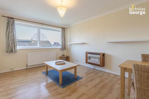 2 bedroom property to rent, Ashdown Close, Moseley, B13 9ST