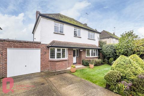 4 bedroom detached house for sale, Ashtead Village