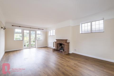 4 bedroom detached house for sale, Ashtead Village