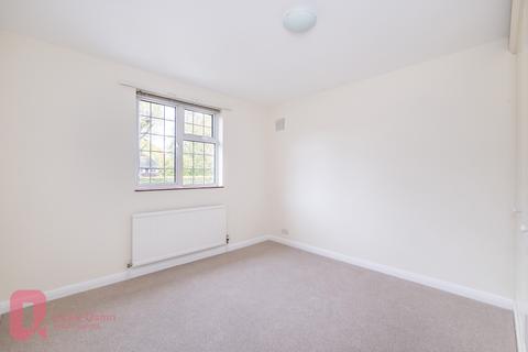 Denefield Dene Road, Ashtead, KT21 1EA
