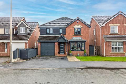 4 bedroom detached house for sale, Harvest Way, Hindley Green