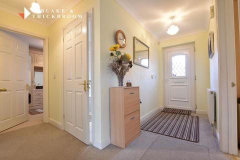 2 bedroom detached bungalow for sale, Rose Crescent, Clacton-on-Sea