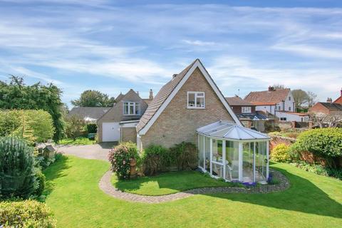 4 bedroom detached house for sale - Church Street, Barrowby