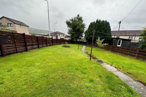 2 bedroom semi-detached house to rent, Cleikimin Crescent, Ballingry KY5