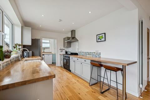 102 Drumlin Drive, Milngavie, Glasgow, G62 6NG