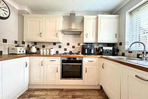 4 Hasted Close, Greenhithe, DA9 9HT