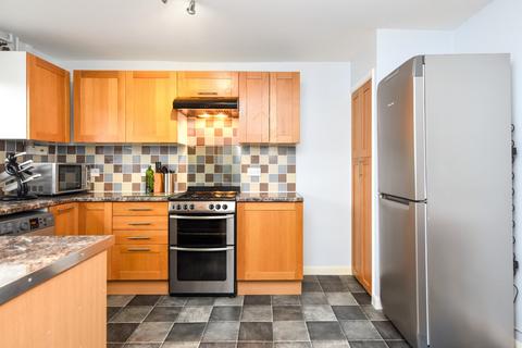 35 Aylesbeare, Shoeburyness, Southend-on-sea, SS3 8AE