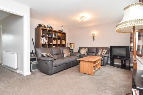 35 Aylesbeare, Shoeburyness, Southend-on-sea, SS3 8AE