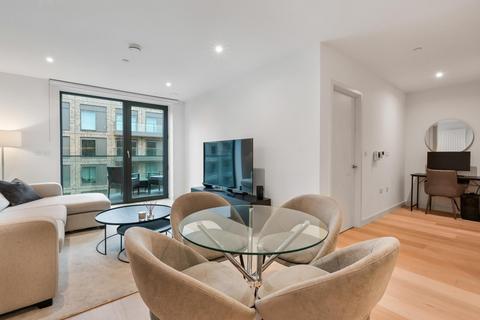 1 bedroom apartment for sale, John Cabot House, Royal Wharf, E16