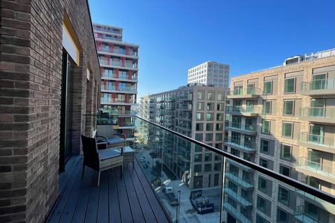 1 bedroom apartment for sale, John Cabot House, Royal Wharf, E16